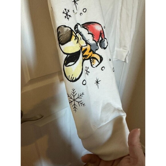 NEW NWT White Med WINNIE THE POOH Christmas Holiday LIGHT UP Roomy Sweatshirt - Picture 7 of 9